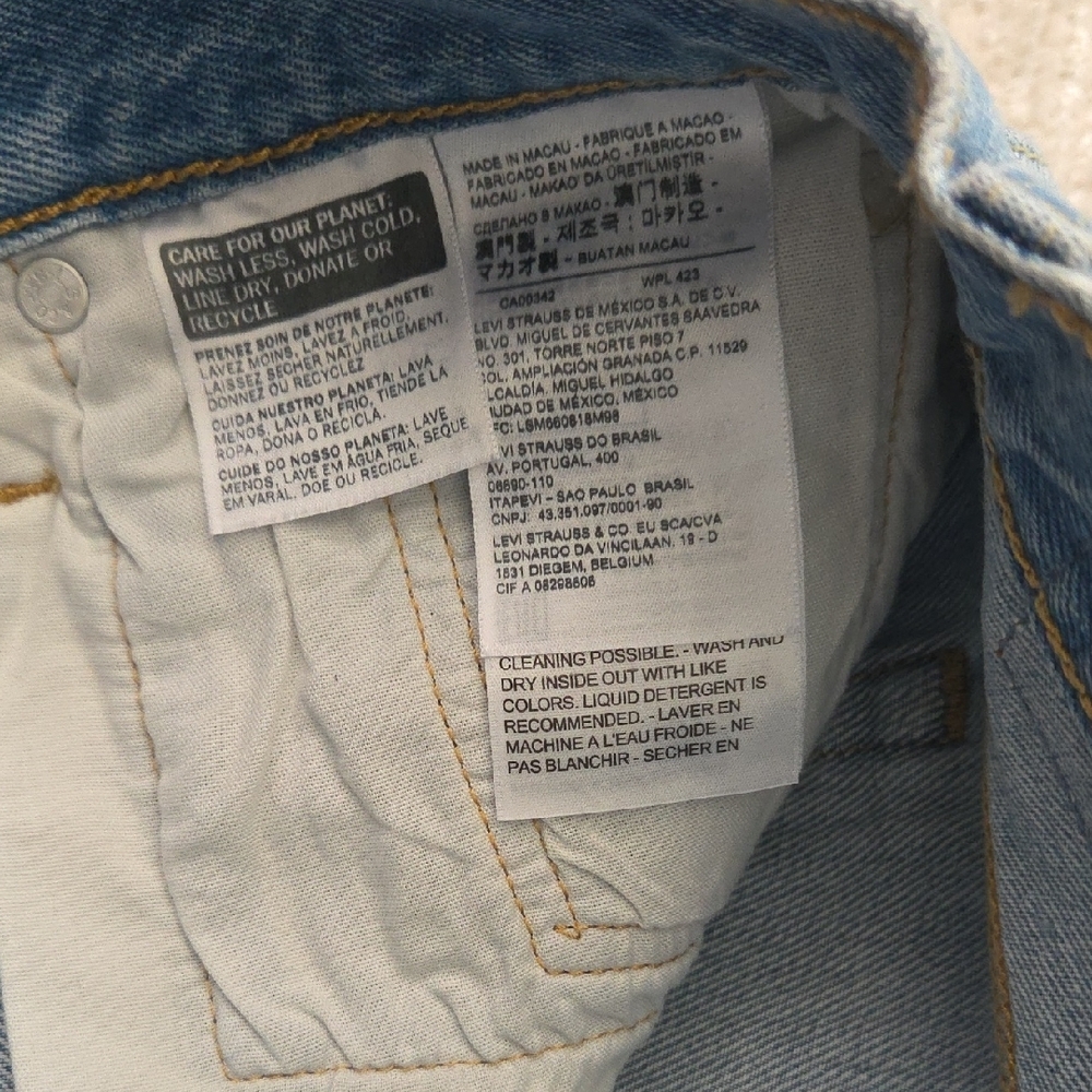 Levi's Light Blue 501 Cutoff Denim Shorts - Picture 4 of 5